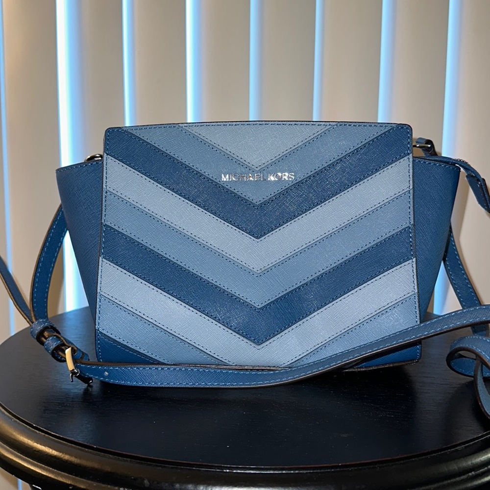 Michael Kors Blue Chevron Selma Small Satchel